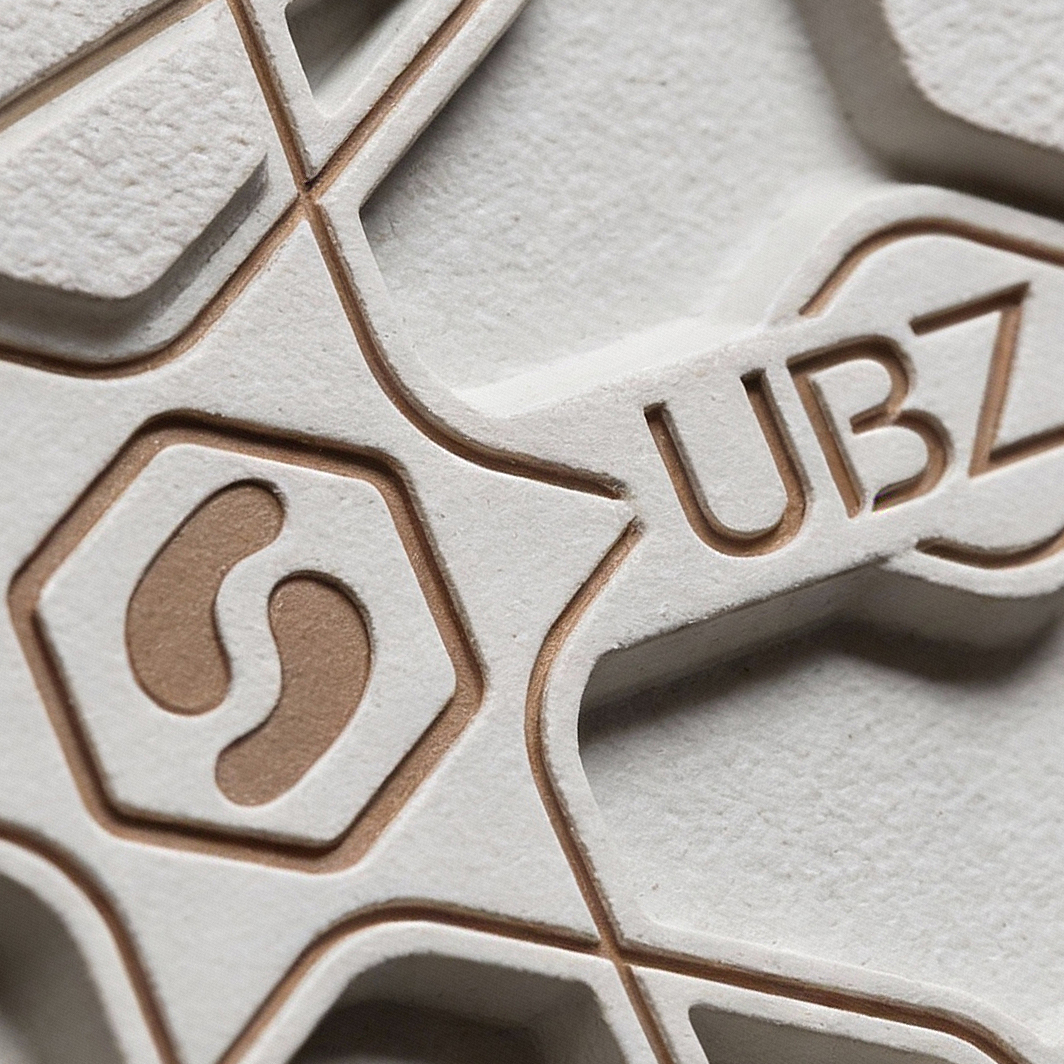 UBZ全天候通勤鞋品牌設(shè)計(jì)